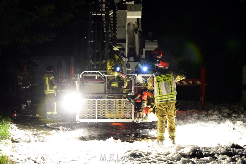 Grossfeuer Einfamilienhaus Siegburg Muehlengrabenstr P0650.JPG - Miklos Laubert